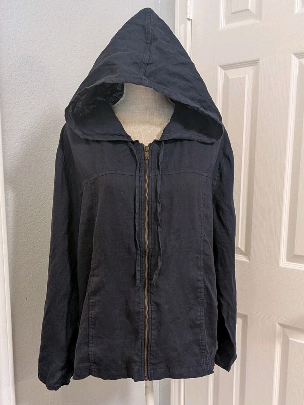 Sigrid Olsen Navy 100% Linen Sz LARGE Zip Up Hoodie Jacket Roll Tab Preppy Beach